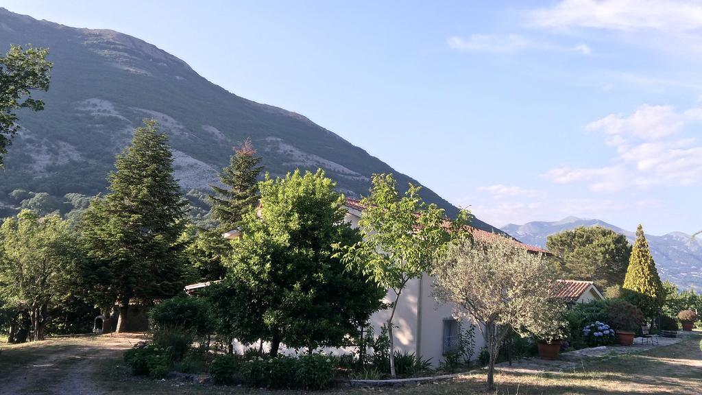 Agriturismo Collevento Трекина Екстериор снимка
